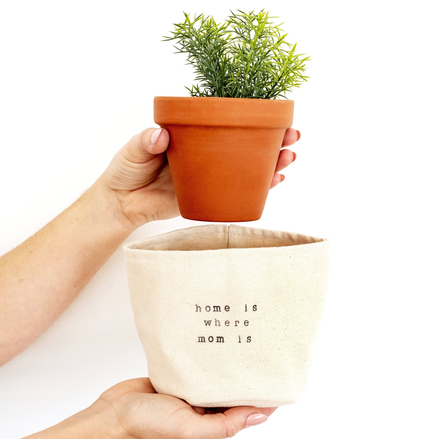 home is where mom is Planter