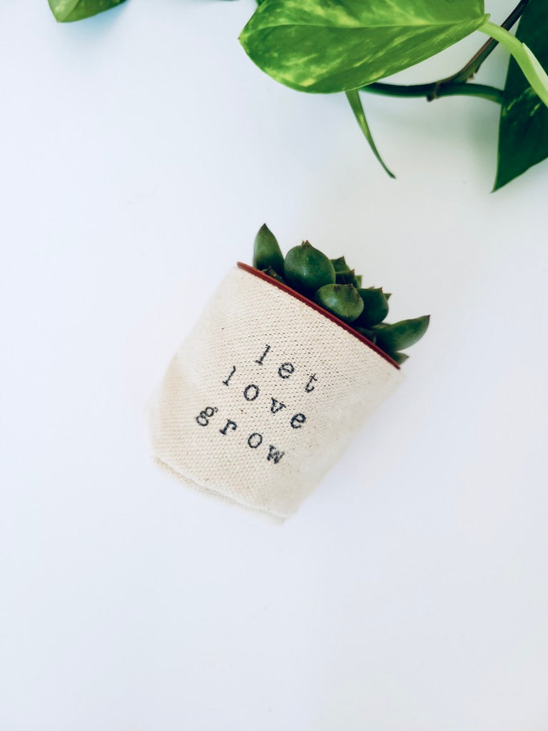 Wholesale 2" let love grow